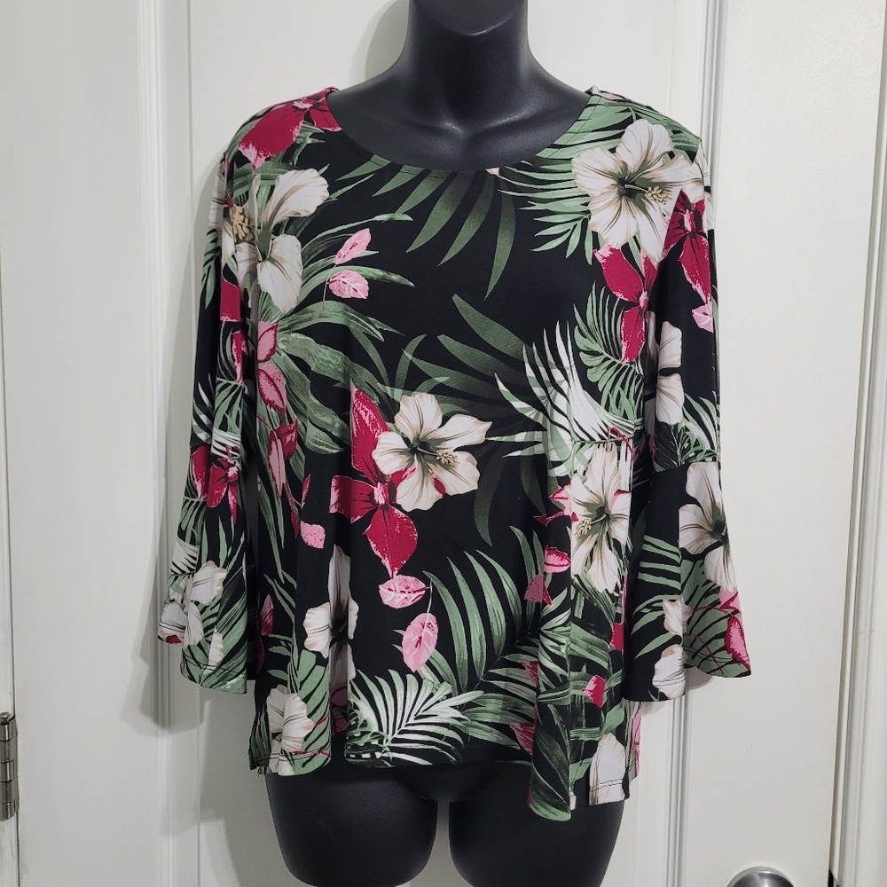 ⭐️ TanJay Vibrant Floral Black & Pink 3/4 Sleeve Blouse Sz Med